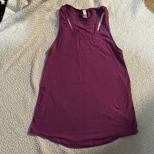 Under Armour - Fitted Heat Gear Tank Top